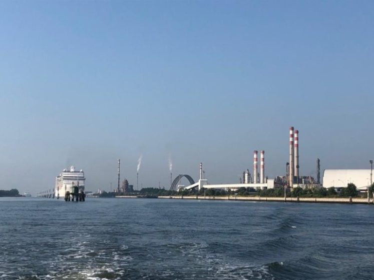 D_6C1TAXsAAS3Hp-768x576